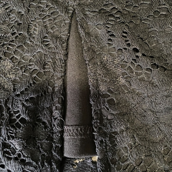 Vero Moda Lace Skirt - Picture 7 of 7